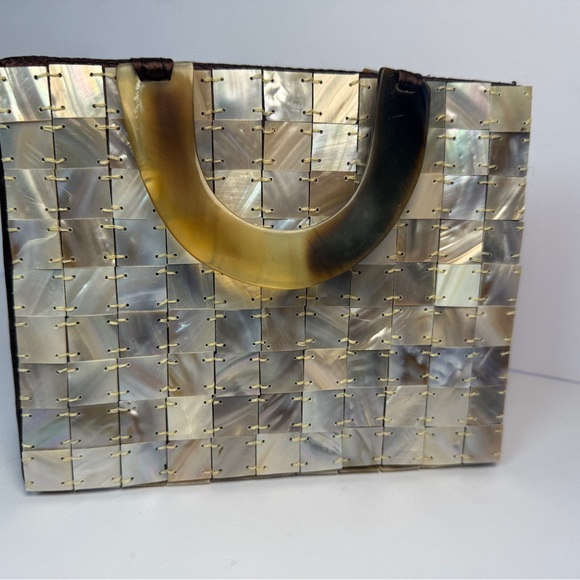 Mother Of Pearl VTG Tile Lucite Handle Top Handle Handbag Purse Small Tote - Picture 2 of 9